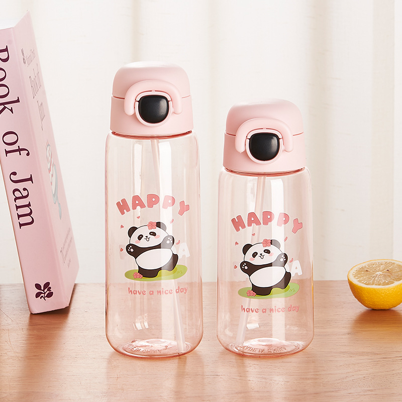 Wholesale of Fuxing's new Panda plastic cups, portable cups, cute cartoon plastic straw cups and children's portable cups details Picture