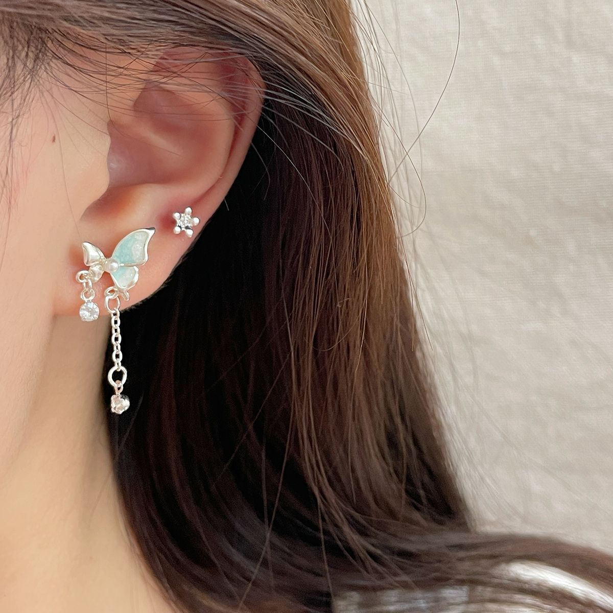 Summer mint Mambo butterfly earrings, women's silver needle, sweet, exquisite, niche, gentle, irregular temperament, ear buckle earrings Specification drawing