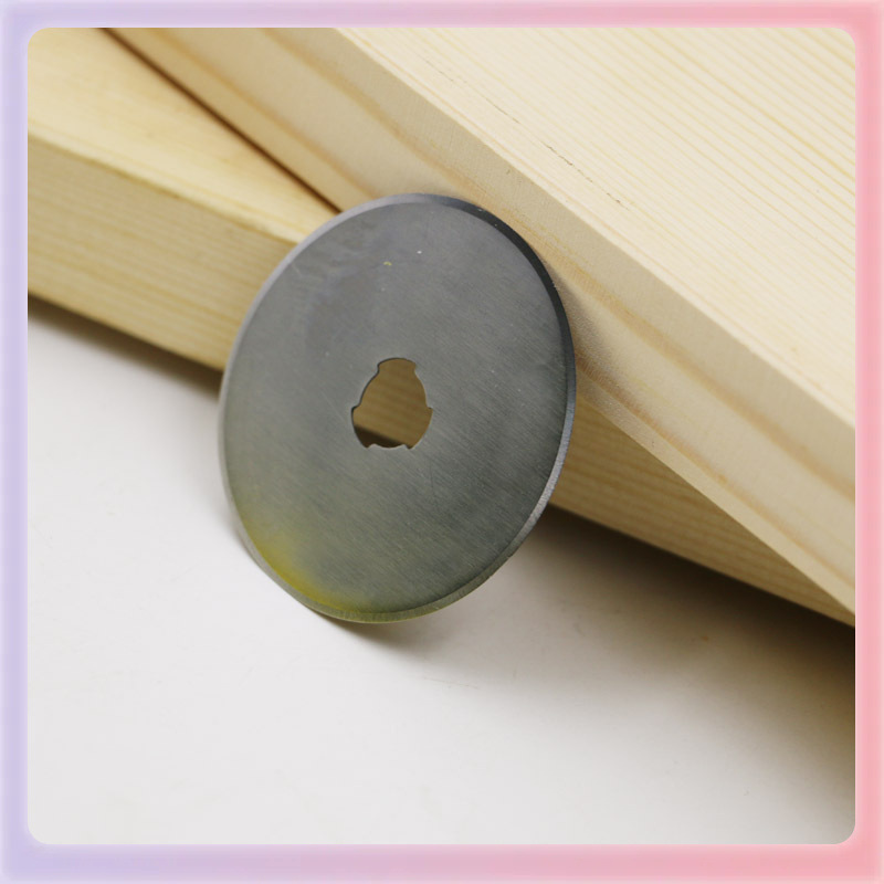 ✅28mm 45mm small round blade leather cutting rotary wheel cloth knife paper cutting cloth knife circular roller knife batch Application Scenario