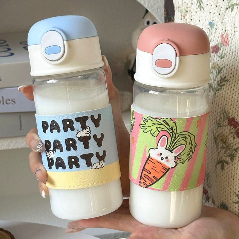 New minimalist and fresh plastic cup for girls, heat-resistant and direct drinking, summer cute, sporty, portable and pop-up lid water cup details Picture