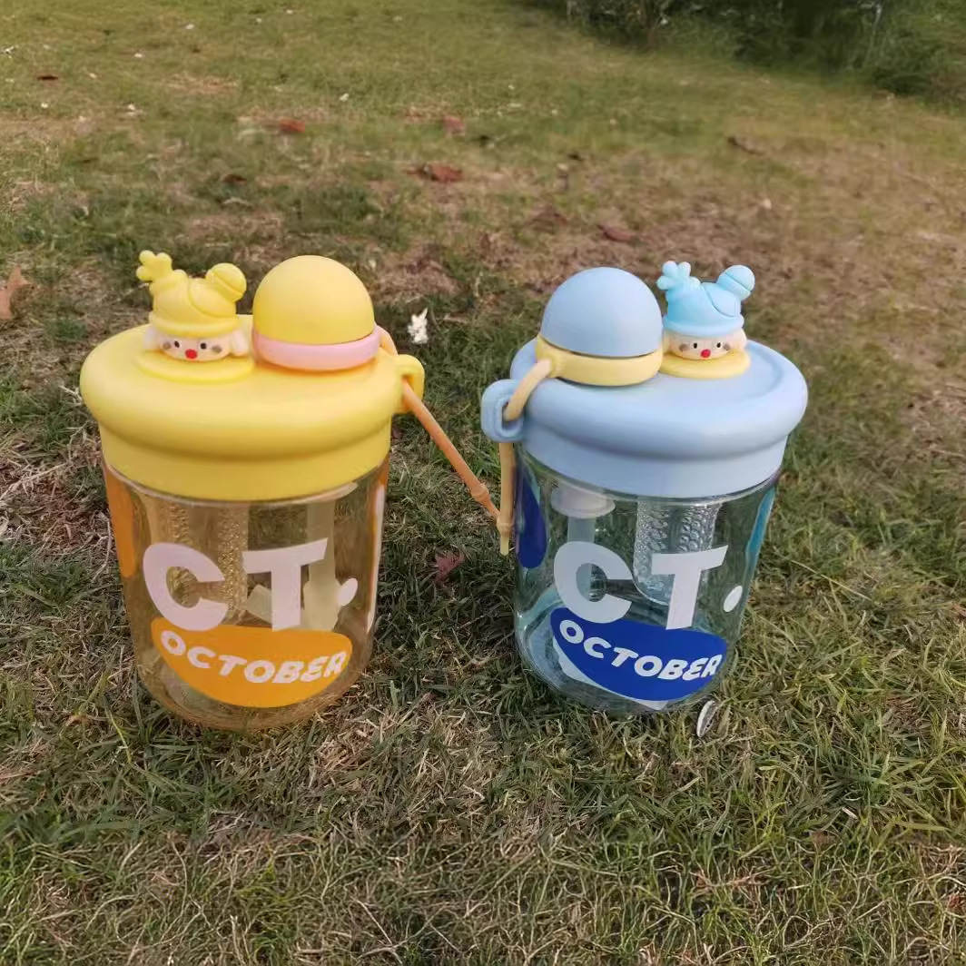 New minimalist water cup for summer girls and children, high appearance level, flower tea straw cup, high-temperature resistant and shock-resistant, excellent quality cup Application Scenario