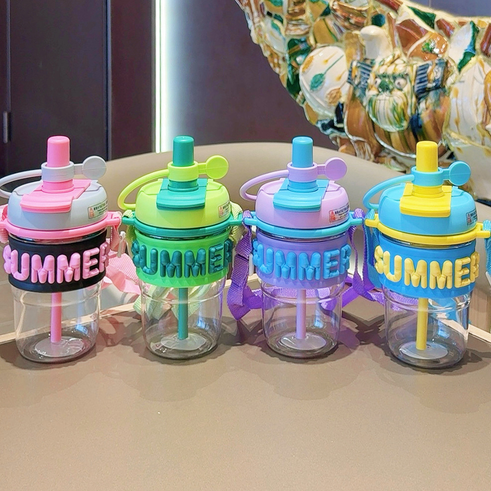 High appearance level, fashionable double drinking cup, trendy student straw plastic cup, portable outdoor slanted cross boys' coffee cup details Picture