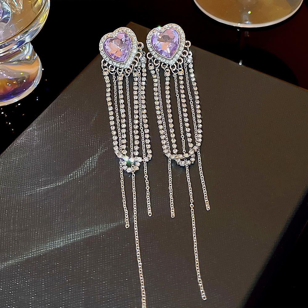 Long tassel, unique nightclub fashion, light luxury, socialite style earrings, Korean high-end style, exaggerated heart-shaped earrings details Picture
