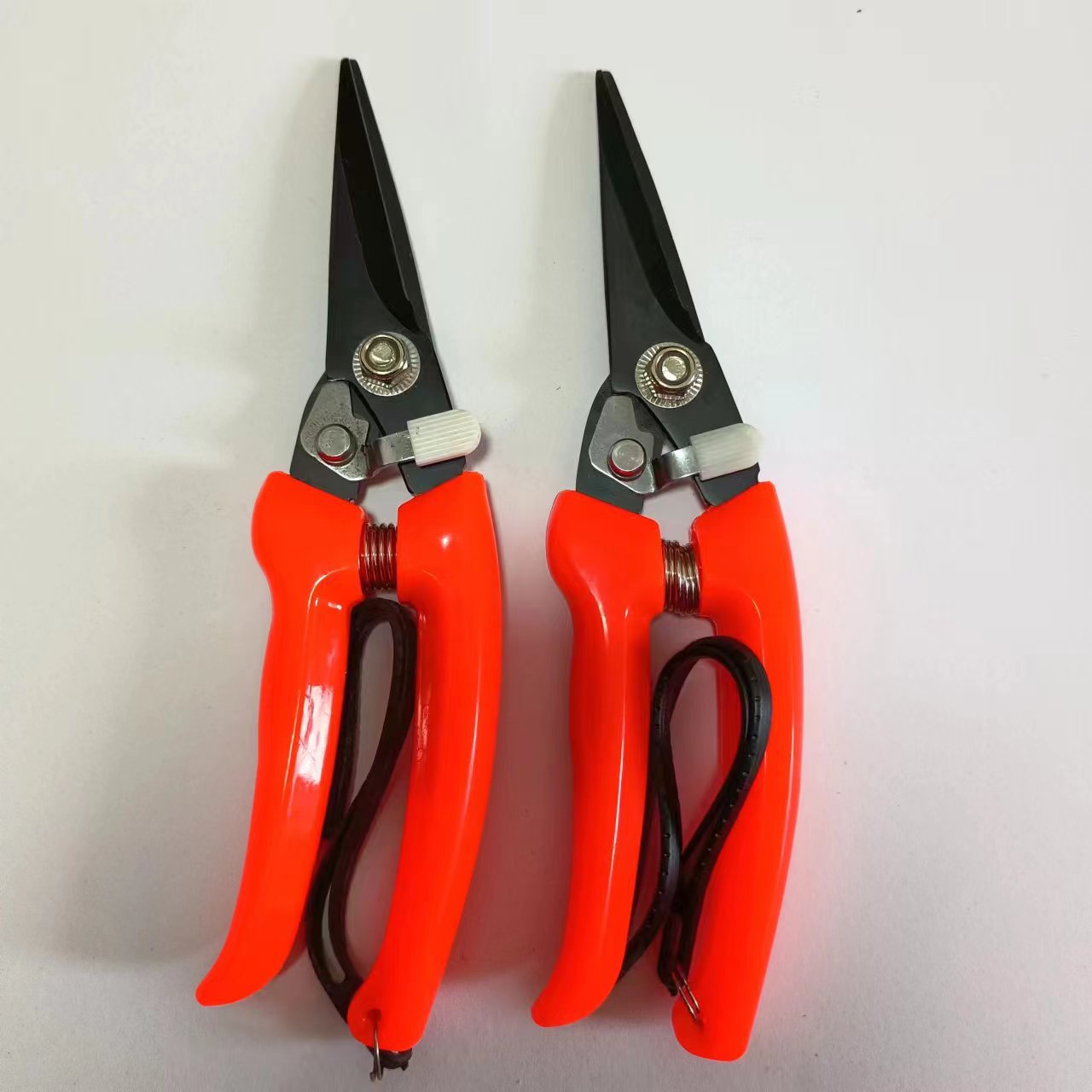 Stainless steel keel shears, industrial electrical aluminum ceiling panels, keel iron sheet wire troughs, horseshoe shears, cable steel wire mesh details Picture