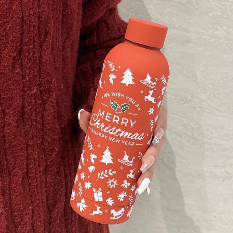 New Christmas stainless steel insulated cup, portable Christmas-patterned water cup, male and female student Christmas cup Application Scenario