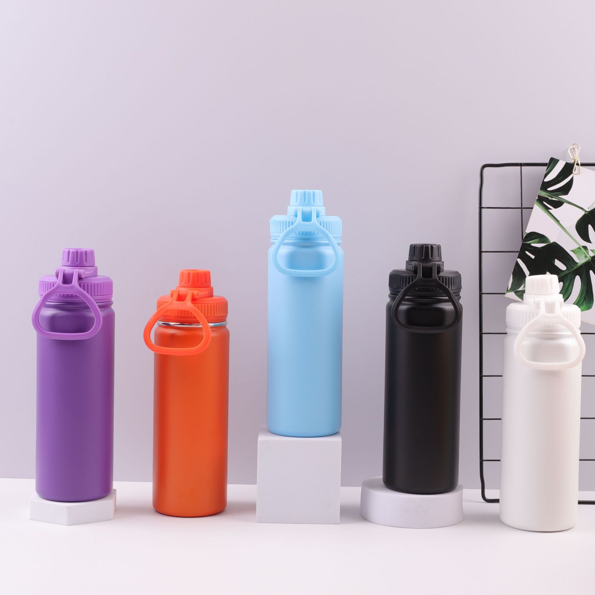 Wholesale 304 stainless steel space kettles with large capacity, cold insulation, outdoor portable direct drinking sports water bottles details Picture