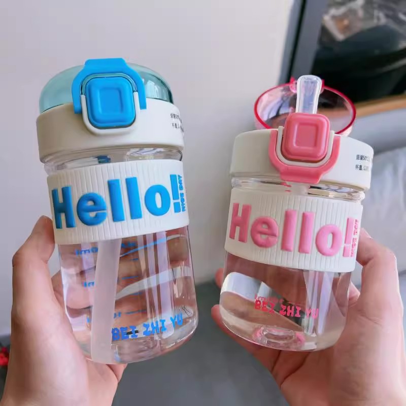 New summer plastic water cup with straw, simple, heat-resistant, portable and hand-held sports water cup for students details Picture
