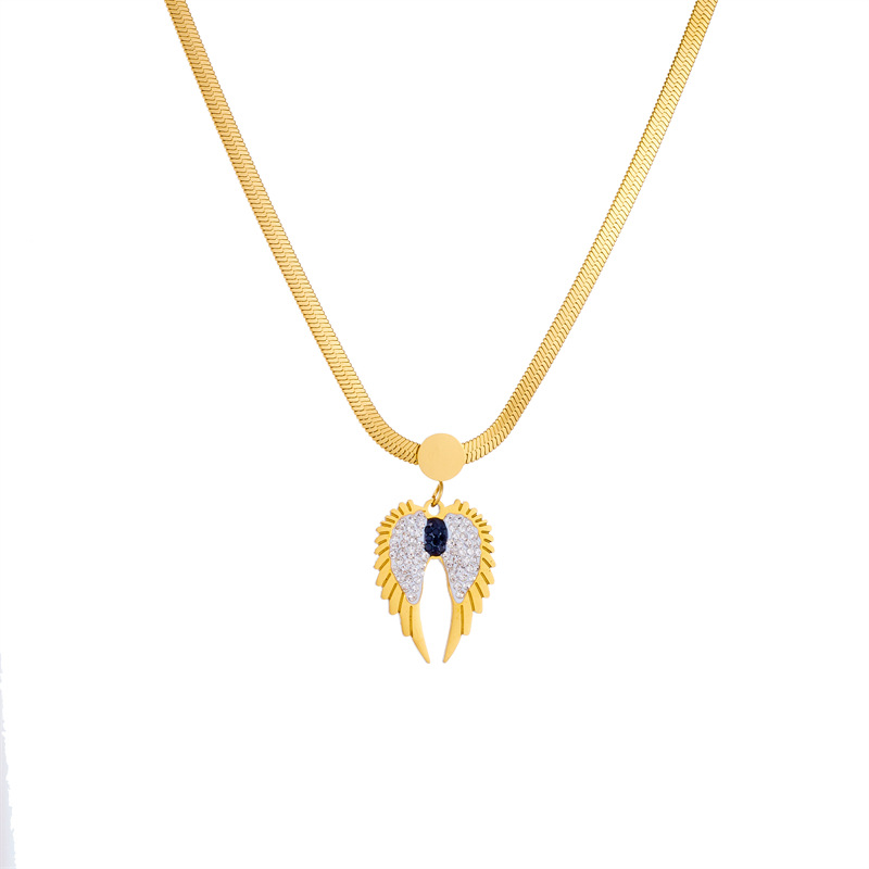 Korean-style fashionable, individual and creative diamond-encrusted wing pendant, blade chain, stainless steel gold-plated necklace Item Picture