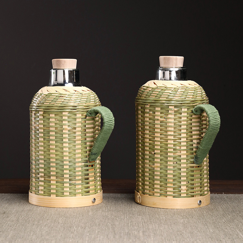 Wholesale bamboo woven thermos flasks for household handcrafted bamboo green Chinese retro tea room and restaurant large-capacity inner liner insulated thermos flasks details Picture