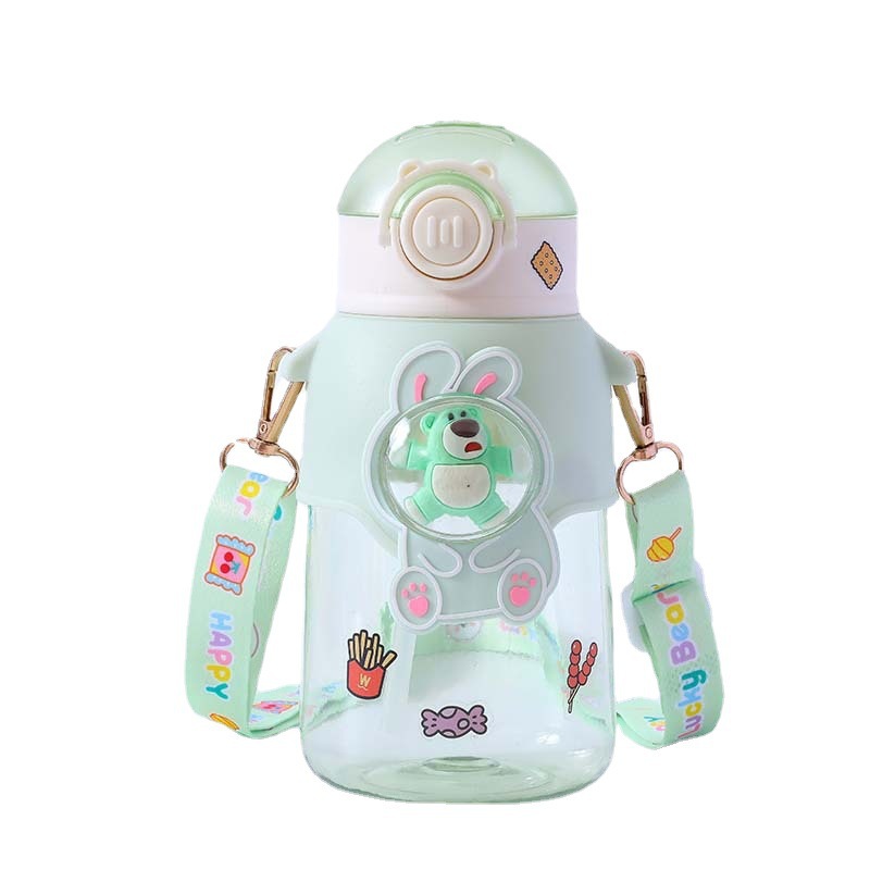 New children's plastic water cup for students to use at the beginning of the school year. Summer girls' cute slanted shoulder strap strawberry bear straw cup Item Picture