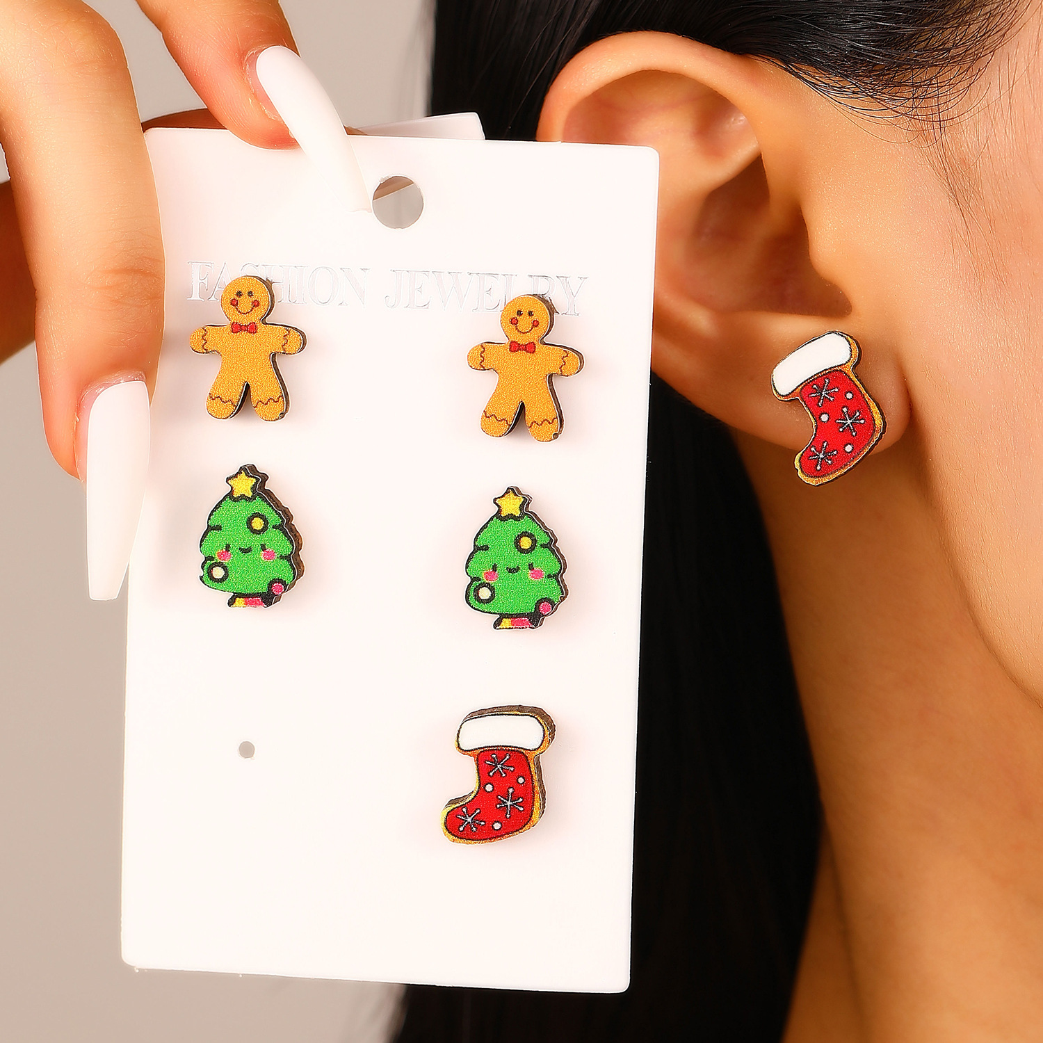 European and American Christmas earrings 2024 Moose walking stick Christmas Tree gloves Wooden Stud earrings set Women's cross-border accessories full figure