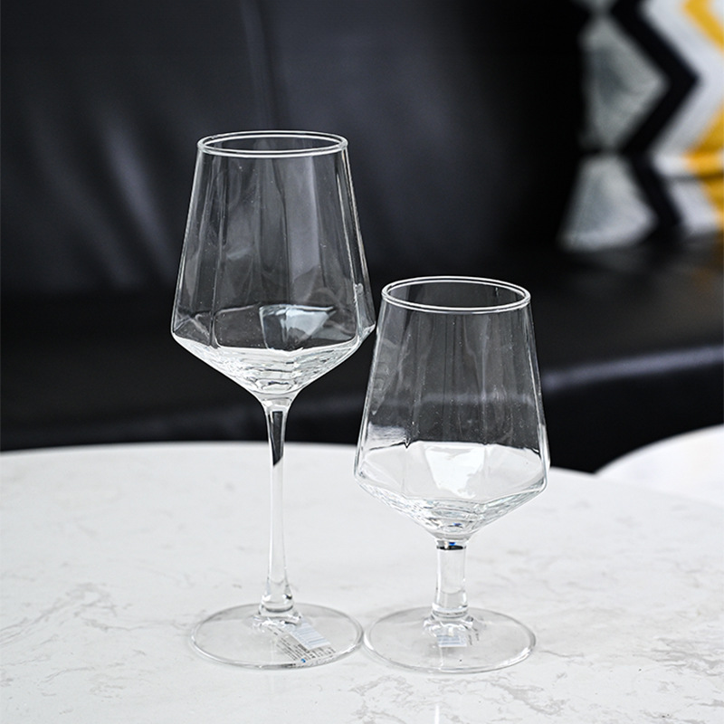Nordic light luxury diamond-patterned red wine glass, personalized octagonal geometric tall glass, large-capacity white wine glass, cross-border Specification drawing