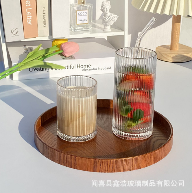 Glass cup, striped cup, modern and simple heat-resistant glass, transparent water cup, home internet-famous Instagram juice cup, wine cup full figure