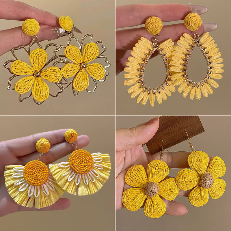Seaside resort-style French-woven flower earrings, unique and niche stud earrings for women, 2025 new trendy and stylish earrings full figure