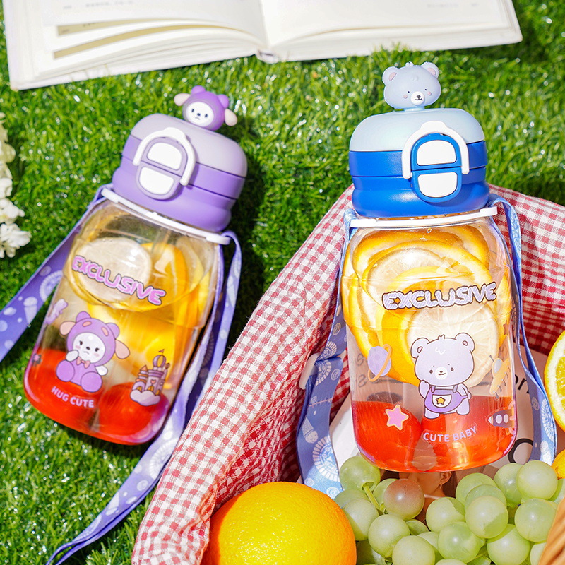 Large-capacity double drinking cup, special straw cup for children and girls to go to school, portable water bottle with high heat resistance and high appearance level for men full figure