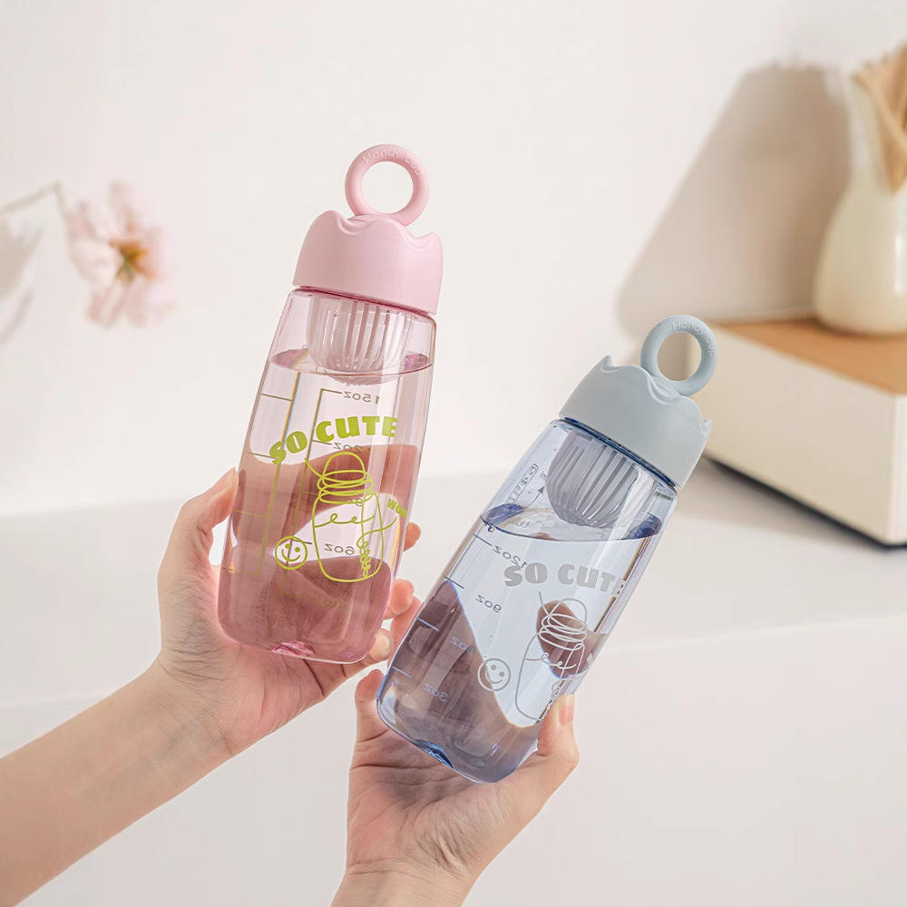 Creative and simple student plastic cups, outdoor portable sports water cups with tea strainers, high-temperature resistant space cups details Picture