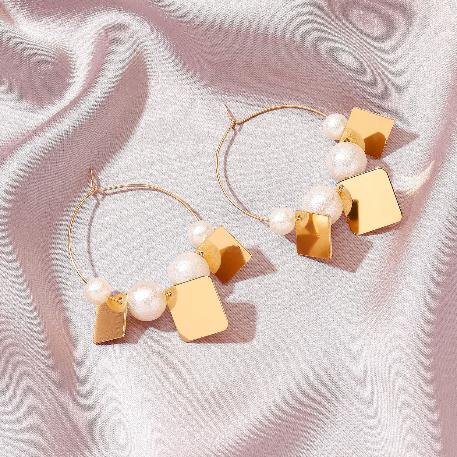 European and American ins simple geometric pearl earrings, French light luxury creative smooth square ear hooks, and trendy exaggerated ear buckles details Picture
