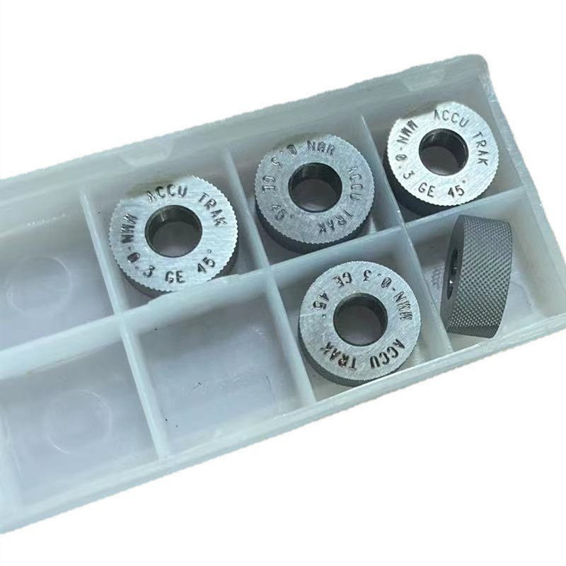Single-wheel net pattern knurling wheel knife GE45MN-0.3 accu10*4*4 Application Scenario