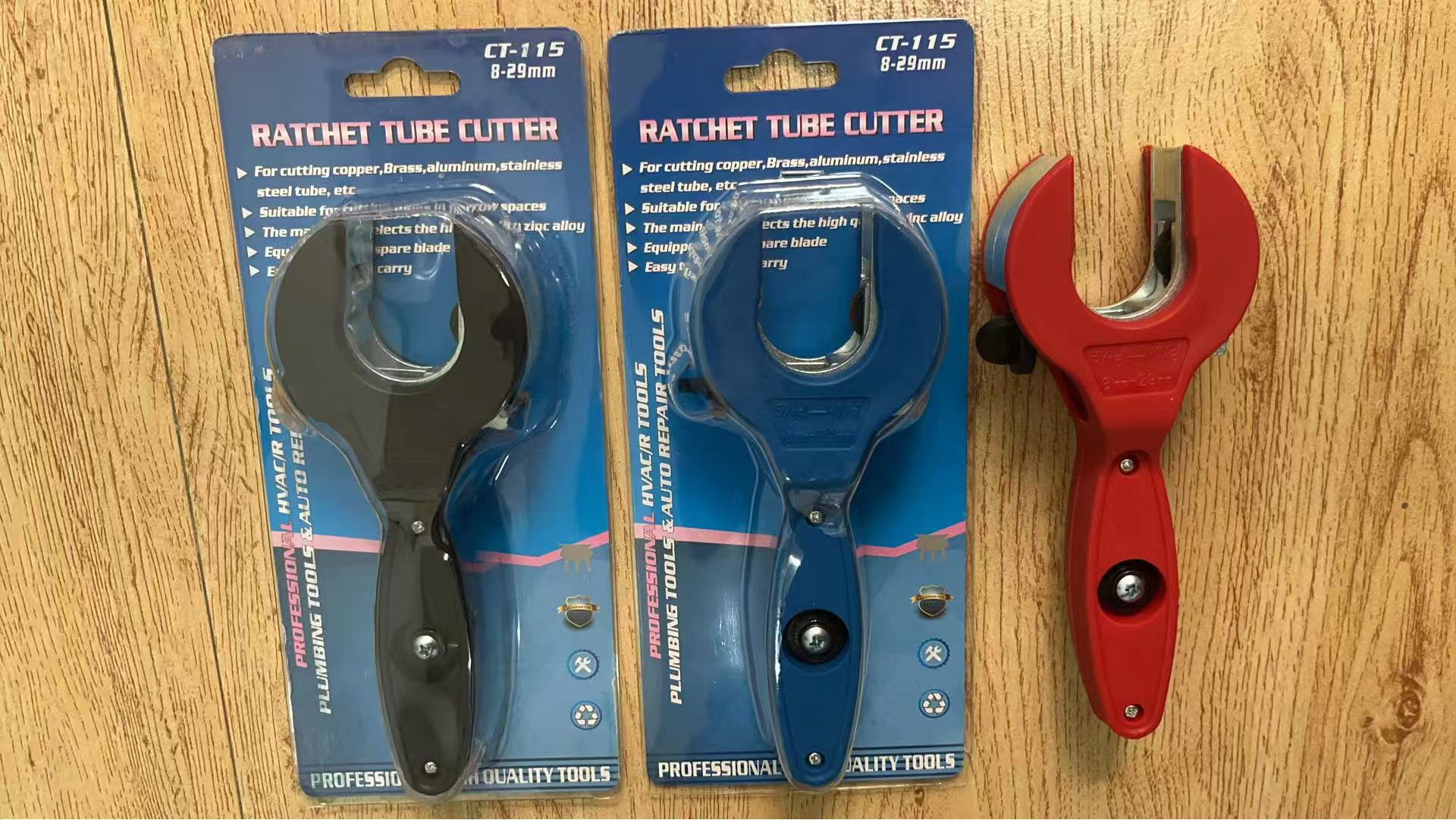 Manufacturer's 6-23mm, 6-29mm, 8-29mm ratchet pipe cutters with extendable heads, copper and metal pipe cutters undefined
