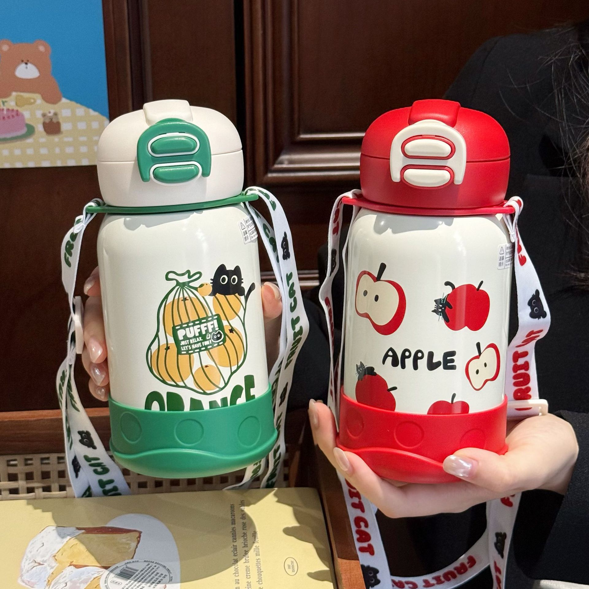 Wholesale of new children's insulated cups, food-grade stainless steel cartoon water bottles, and portable double-drinking straw cups with high appearance standards full figure