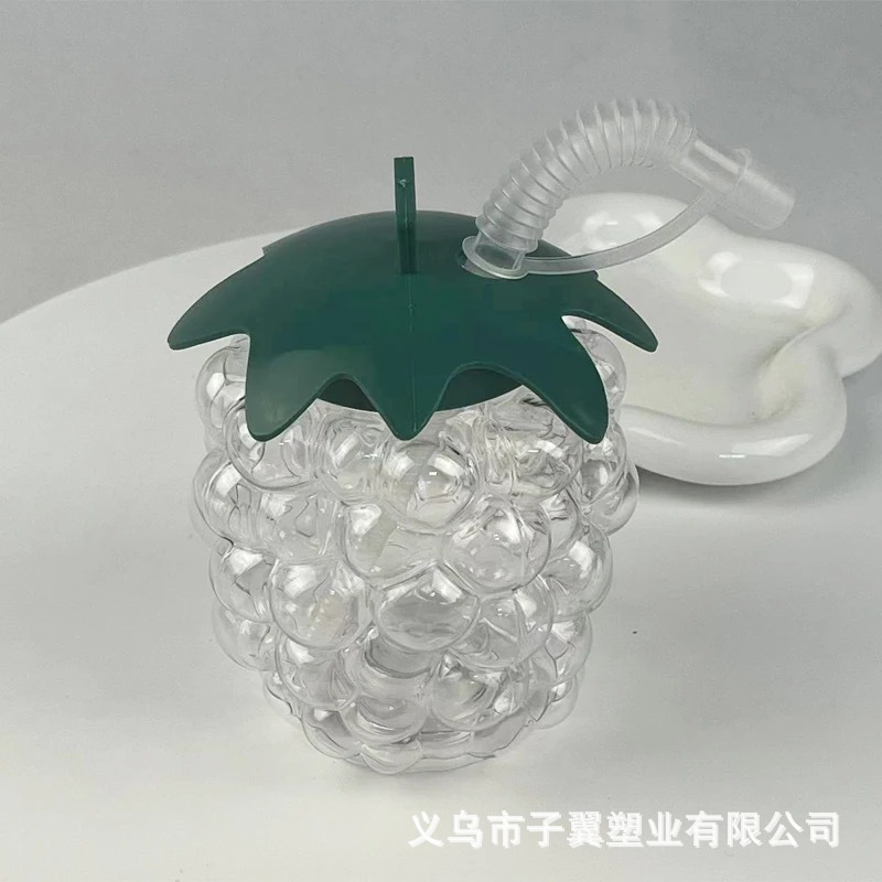 Factory direct sales and wholesale of new PET plastic straw cups, popular milk tea cups, and strawberry and grape fruit-shaped cups Application Scenario
