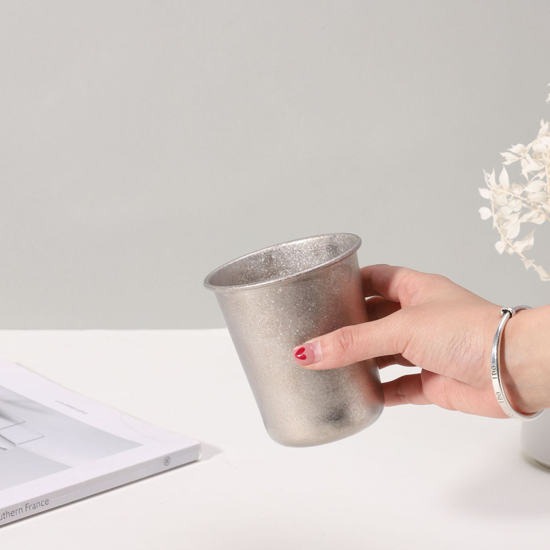 Pure titanium water cup, portable sports beer and juice cup, anti-drop small-capacity family tooth cup, camping and picnic cold drink tea cup details Picture