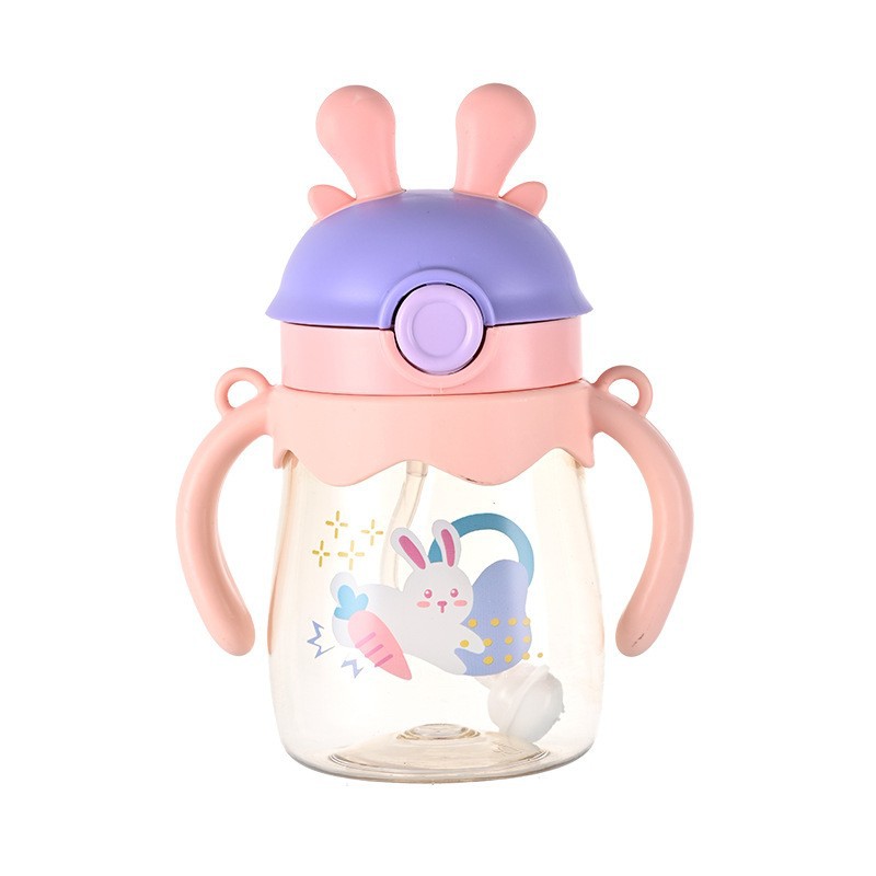 Children's straw milk bottle, baby drinking milk, baby drinking water plastic cup, little antler children's handle-holding learning drinking cup full figure
