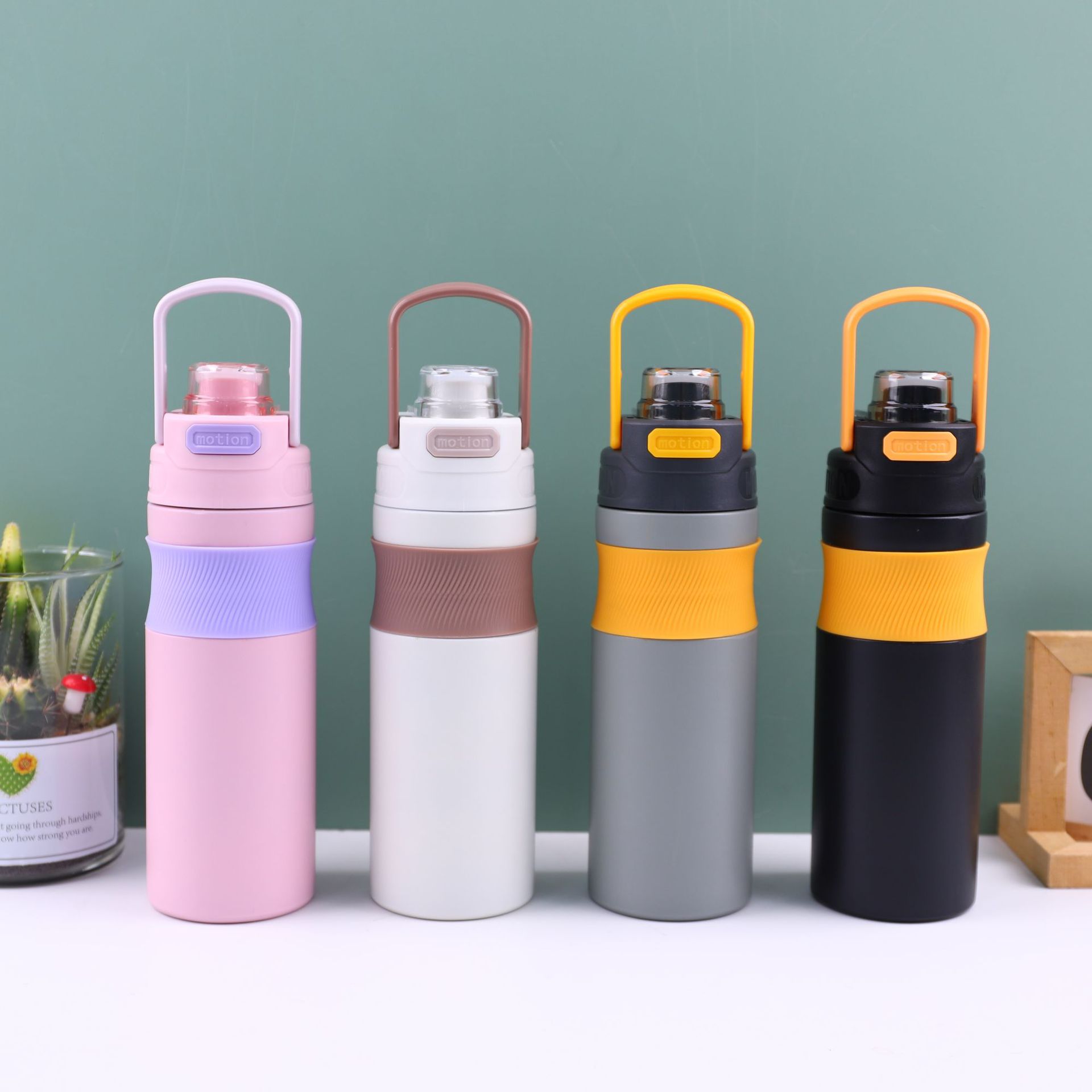 Wholesale of new 316 stainless steel insulated cups, large-capacity handle sports and fitness water bottles, car-mounted direct drinking and cycling water bottles full figure