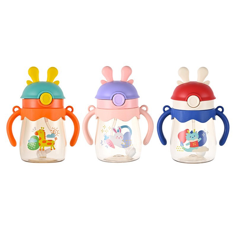 Children's straw milk bottle, baby drinking milk, baby drinking water plastic cup, little antler children's handle-holding learning drinking cup Specification drawing