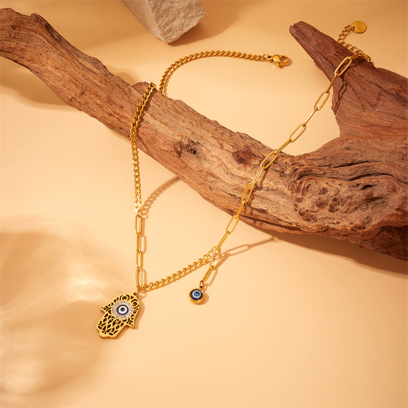 European and American fashion, retro and high-end style, oil-dripping eyes, Fatima hand stainless steel chain jewelry necklace Specification drawing