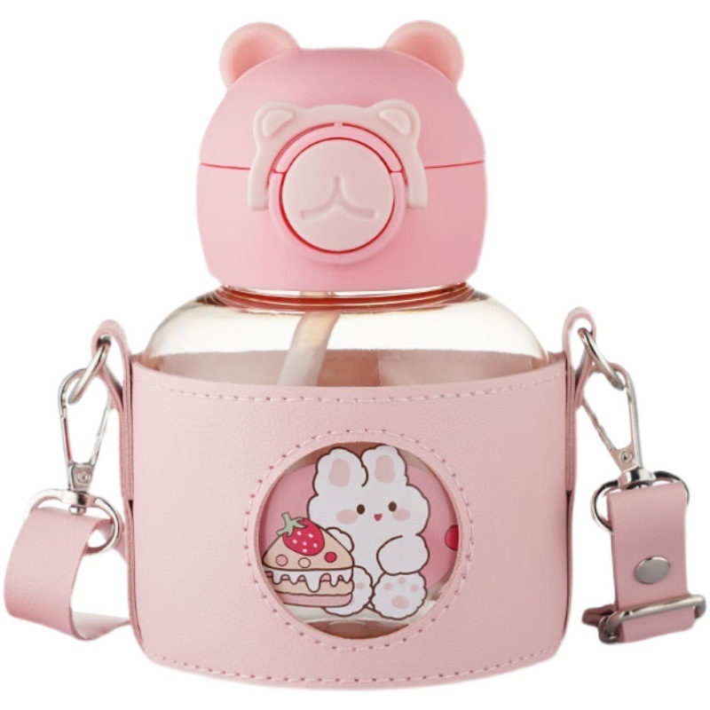 A cute girl's water cup with a straw, high appearance level, large-belted cup, children, students, Internet celebrity, large-capacity plastic slanted span water bottle Application Scenario
