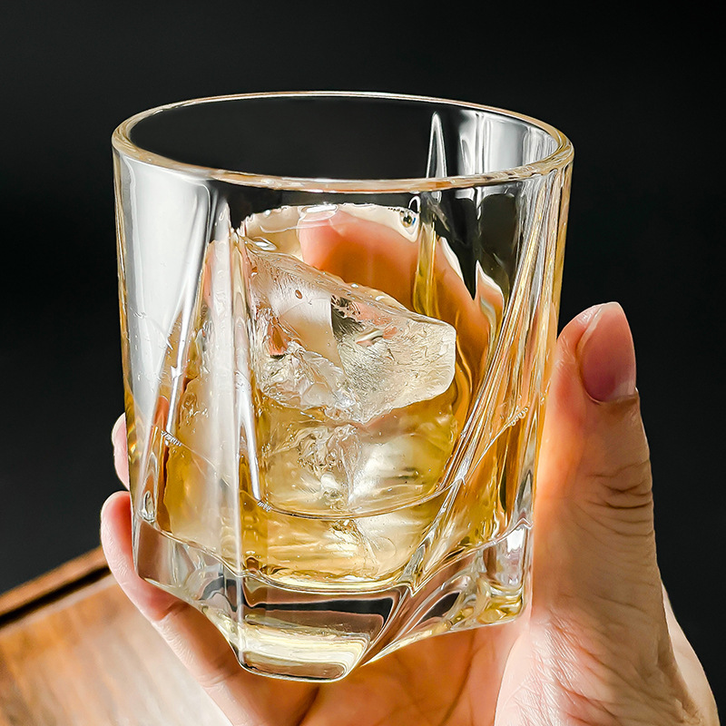 Whisky wine glass, creative four-corner twisty glass, KTV bar beer glass, heat-resistant white spirit glass, spirits glass Application Scenario