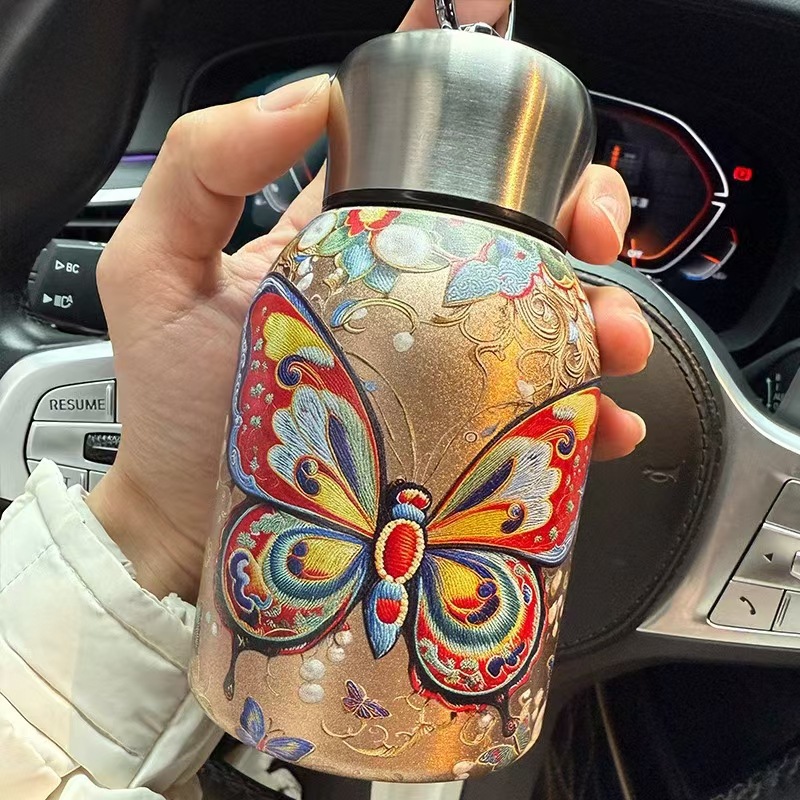 Simple and fashionable insulated cup, 304 stainless steel inner liner insulated pot, mini portable Little fat Ding water cup, direct supply from the manufacturer details Picture