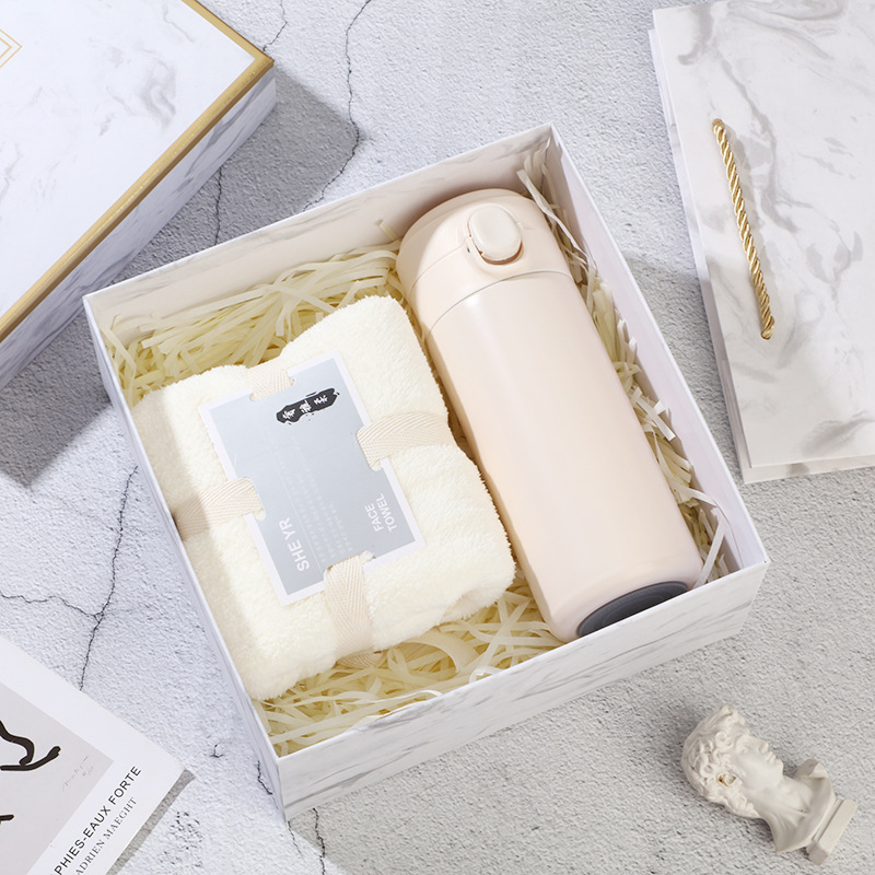 Practical Mid-Autumn Festival souvenirs, bridesmaid gifts, universal gifts for employee activities, college entrance examination, Children's Day and Valentine's Day details Picture