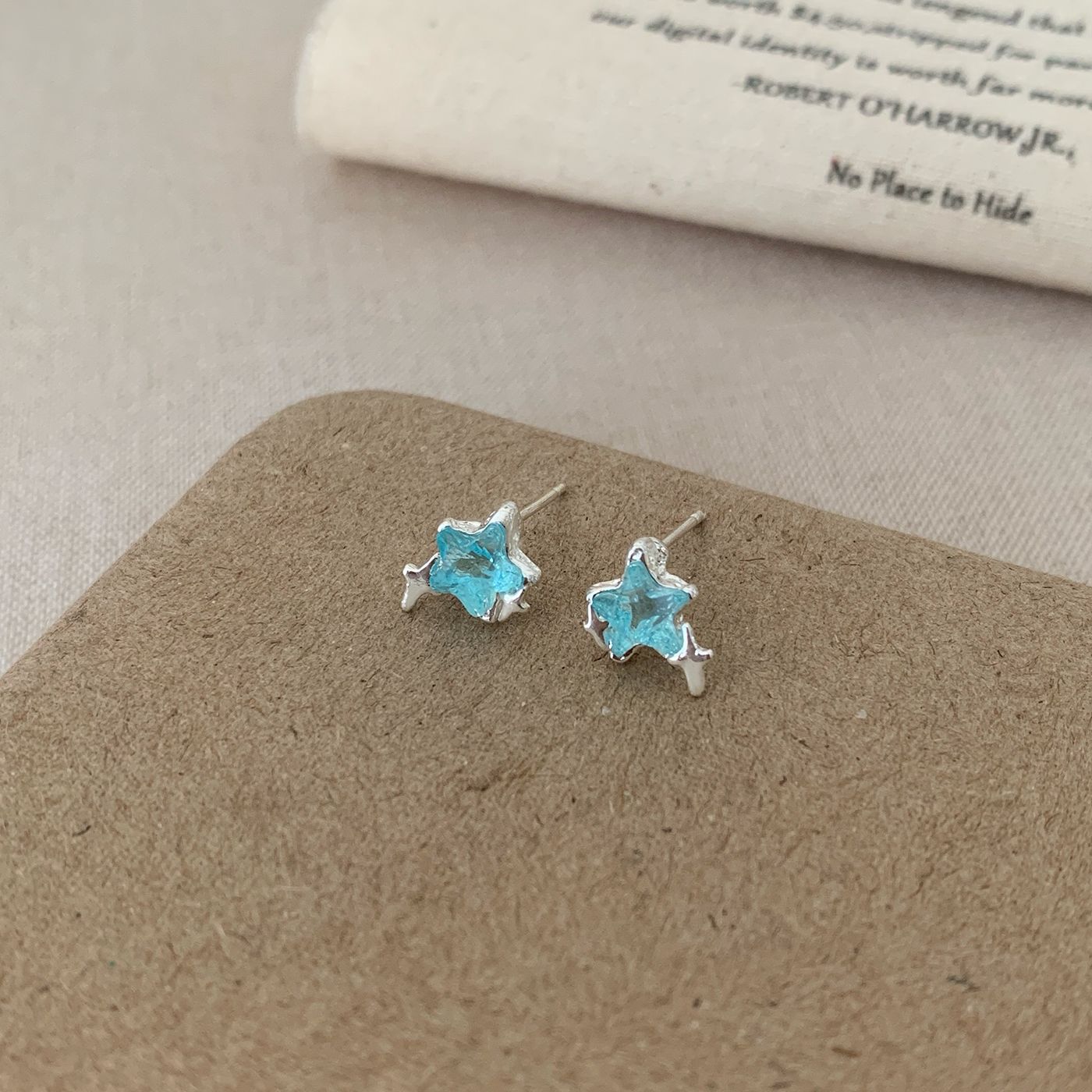 Spring new Ocean Blue Zircon Star Zircon stud Women's silver Needle small, fresh and exquisite five-pointed star earrings details Picture