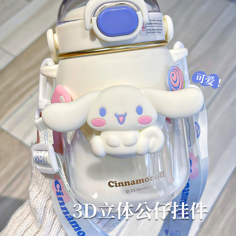Sanrio officially authorized plastic cup, high appearance level cartoon student potbelly straw cup, outdoor convenient carrying cup details Picture