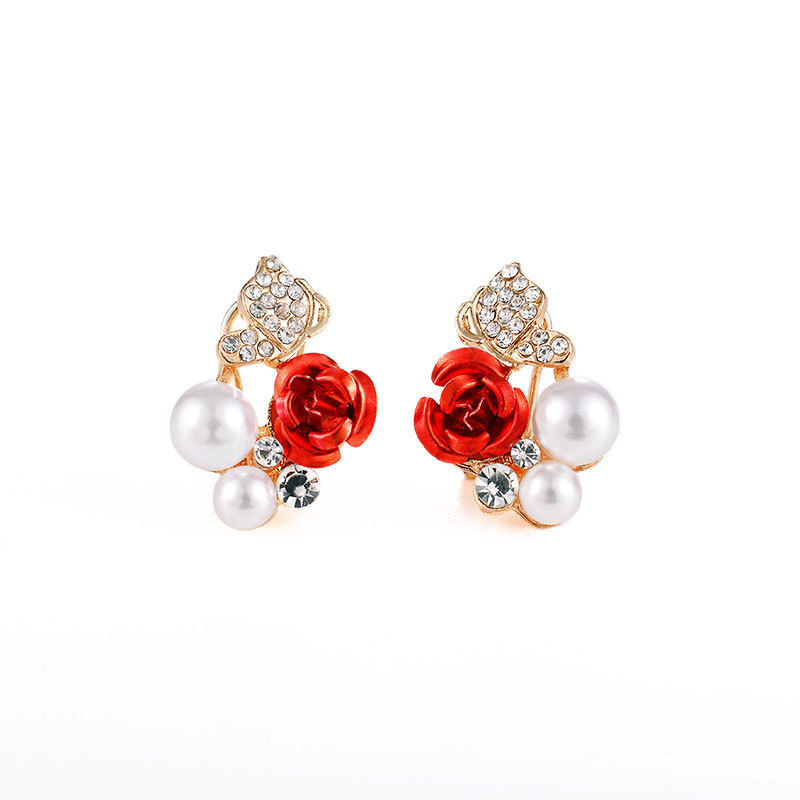 European and American ear clips are selling well across borders. They are elegant, exquisite and fashionable, with water diamonds, pearls, roses, butterflies, bridal ear buckles and stud earrings Item Picture