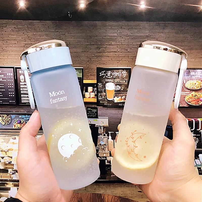 Creative space cup sports advertisement Plastic cup Convenient ins water cup 600mL student sports and fitness plastic cup details Picture
