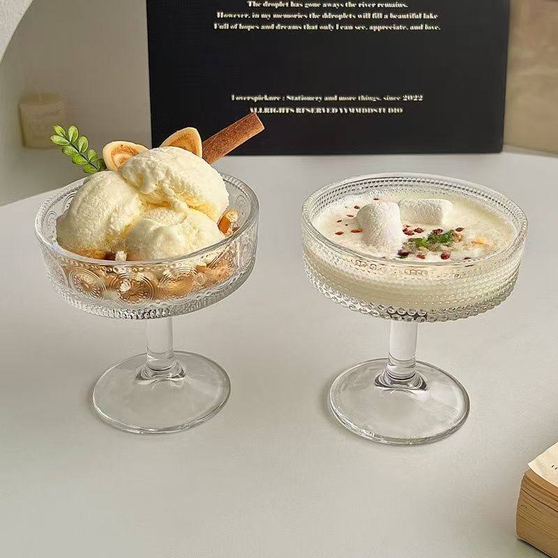Internet-famous ice cream glass cups with high appearance standards, Ins-style yogurt cups, creative high-legged ice cream pudding cups, and dessert cups Application Scenario