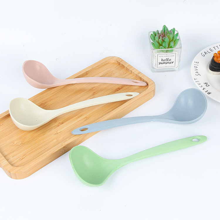 Wheat straw can be used to hold porridge. Hanging tableware, soup spoons, plastic long-handled spoons, hot pot spoons, deep-tipped spoons, and long spoons for porridge Application Scenario