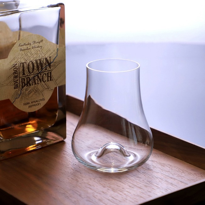 Thai Lucaris crystal glass water glass, whisky glass, strong drink glass, juice glass, wine glass, cocktail glass Application Scenario