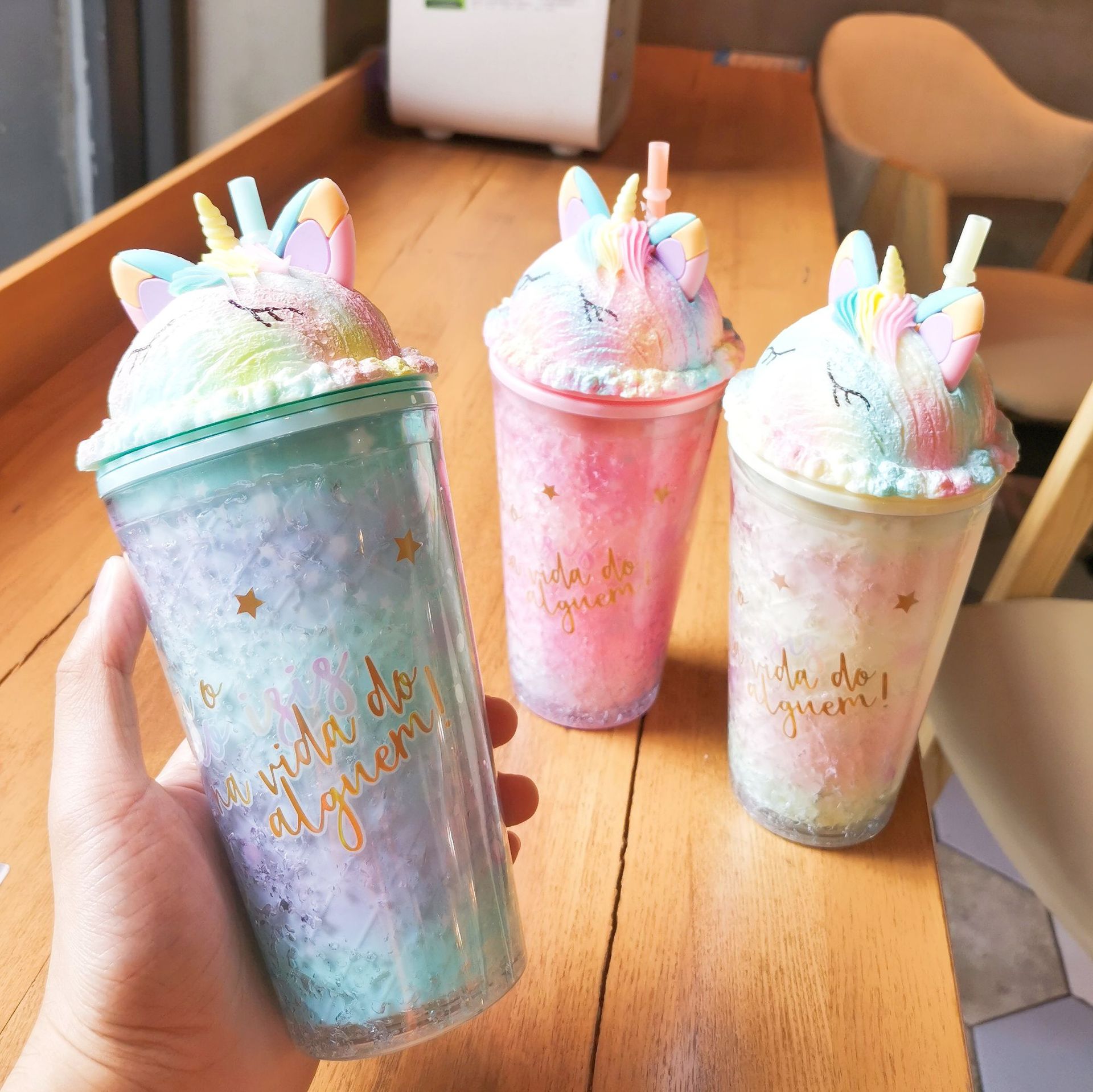New ice crush cup, cute unicorn gradient color straw cup, high appearance level, home and office creative multi-functional cup full figure