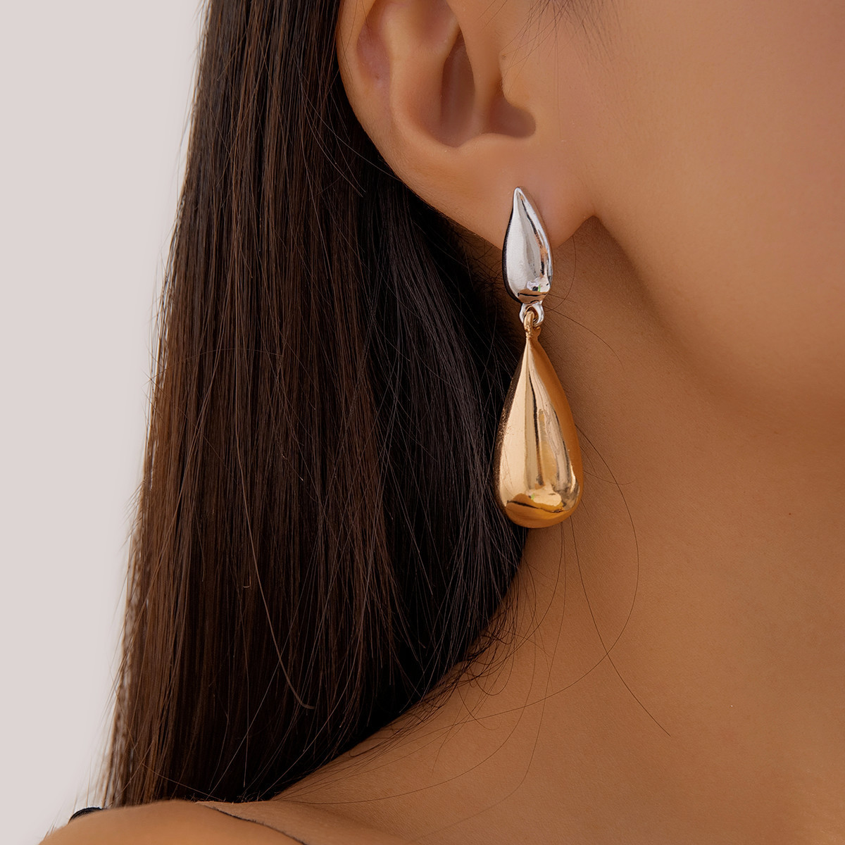 European and American cross-border accessories, fashionable commuting geometric metal ring teardrop stud earrings, personalized and simple chain earrings for women details Picture