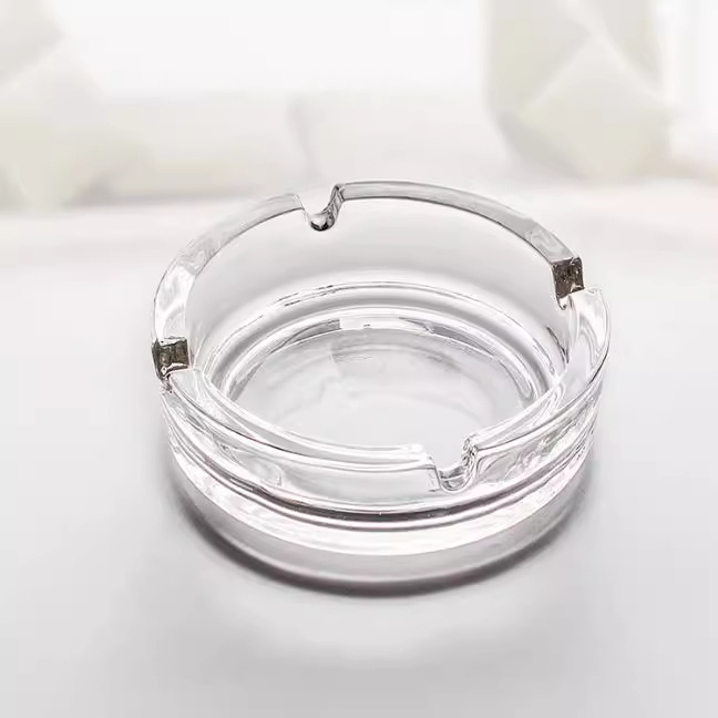 Transparent round glass ashtrays for hotels, KTVS and bars, promotional gifts Specification drawing