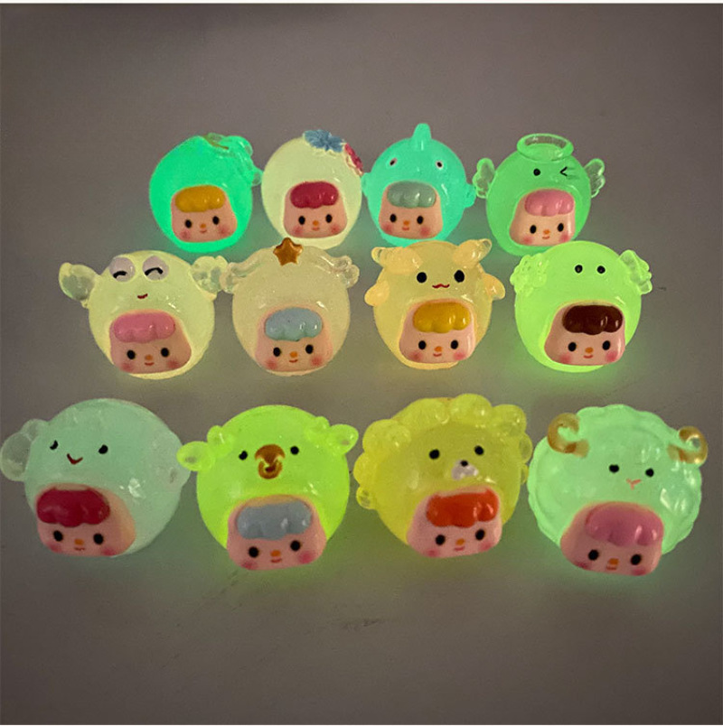 Resin decorative items, luminous micro-landscape decorative items of the twelve zodiac signs, children's trendy blind bags, diy decorative accessories wholesale details Picture