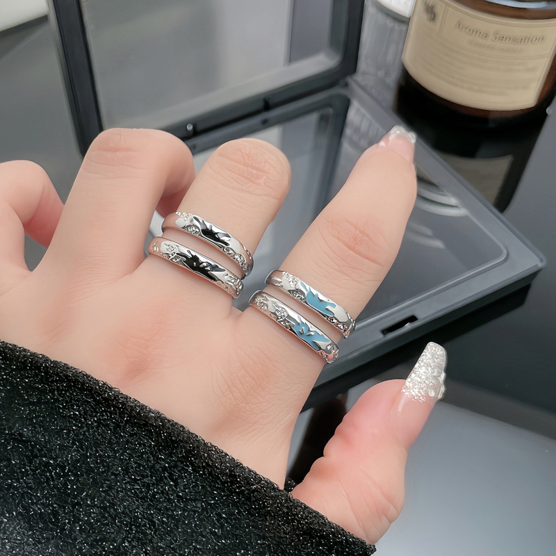 Niche and simple half-butterfly couple rings, ins fashion enamel, individual and cold style, texture open ring for women details Picture