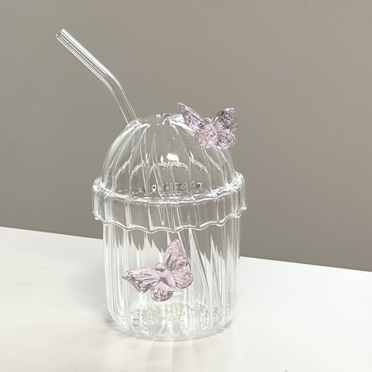 Customized wholesale butterfly straw glass cups, pink milk tea cups, the same style as the popular high borosilicate heat-resistant princess cups Specification drawing