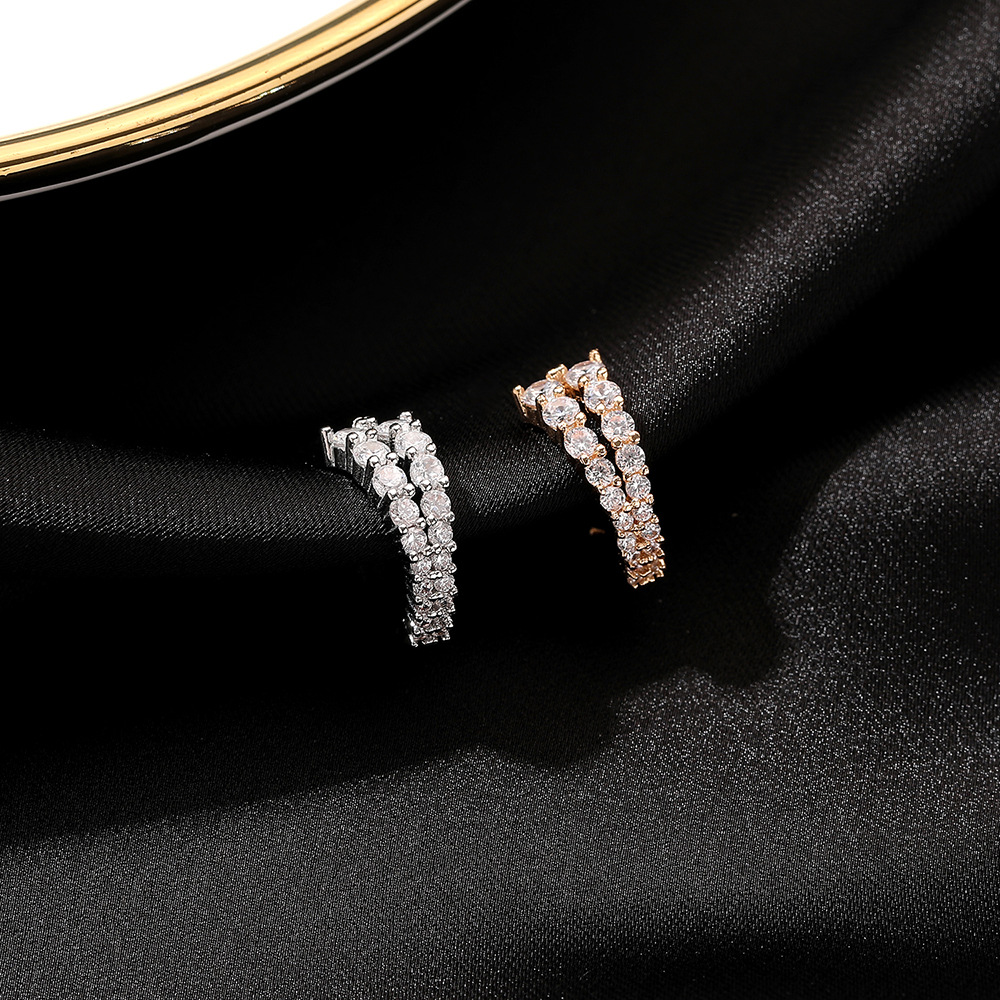 Korean unique U-shaped ear clips for women, high-end earrings without ear piercings, double-layer copper inlaid zircon ear bone clip jewelry earrings details Picture