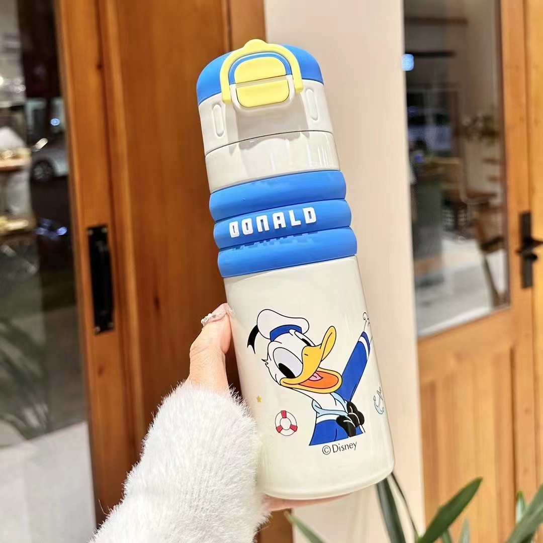 2024 New cartoon character insulated cup, high appearance level, household disposable cup for male and female students, special straw cup for school Application Scenario