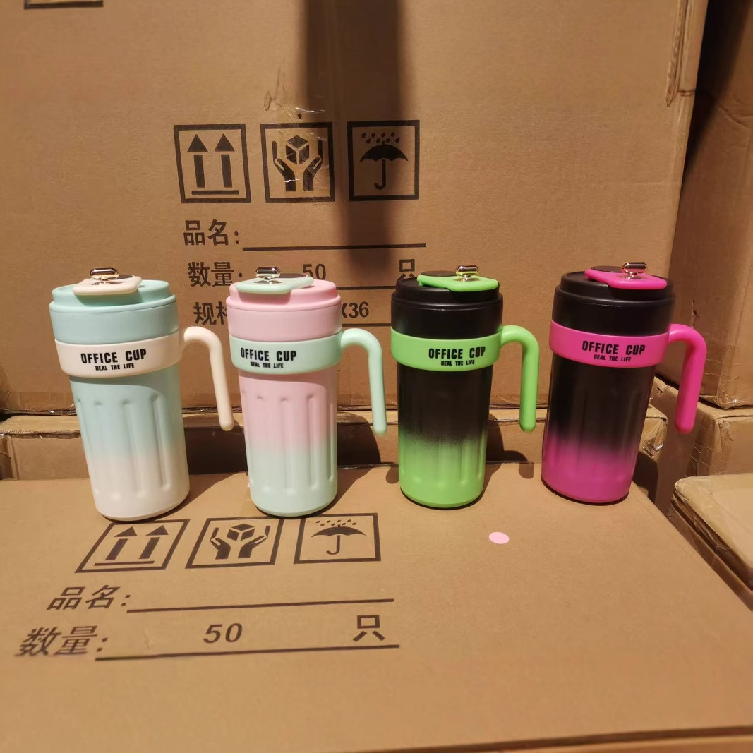 Wholesale of new stainless steel gradient coffee cups, smart temperature measurement insulated cups, and portable water cups for men and women with high appearance standards full figure